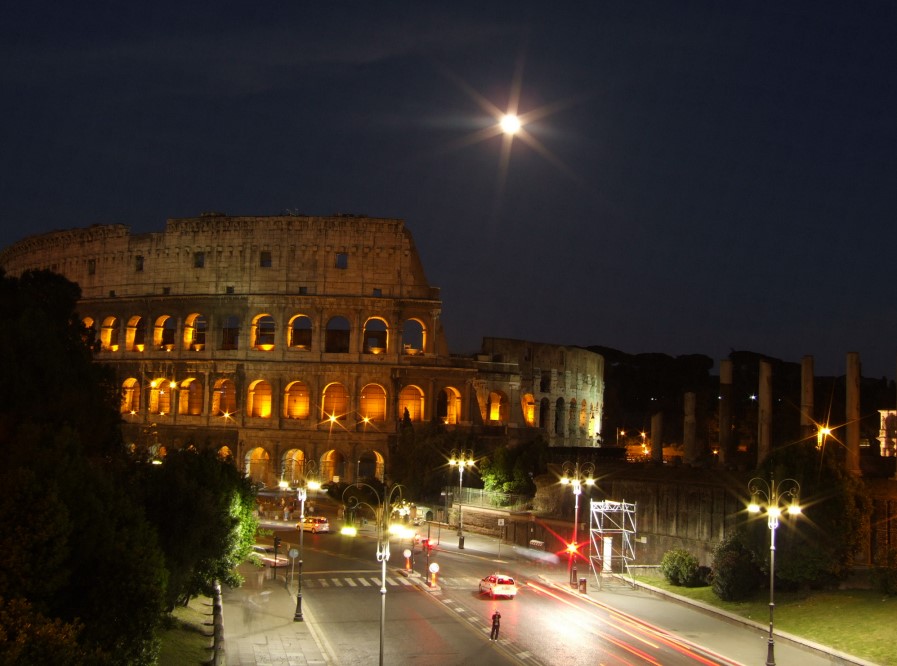 Das Colosseum im Mai 2010 in Rom