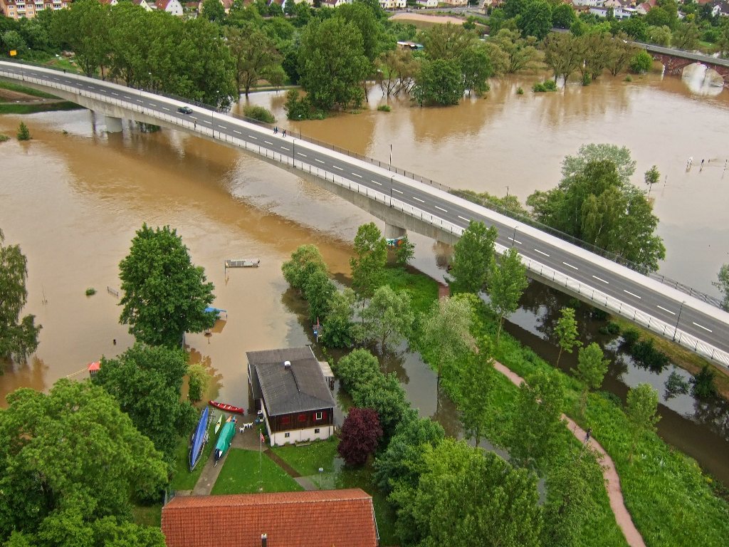 Bilder vom Hochwasser in Lohr a. Main am Sonntag, den 2. Juni 2013