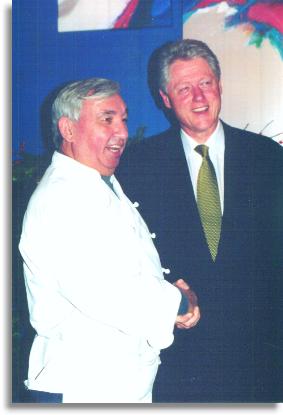 Erwin F.Siegler und Bill Clinton am 8.12.2000