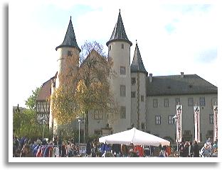 Flohmarkt auf dem Schlossplatz